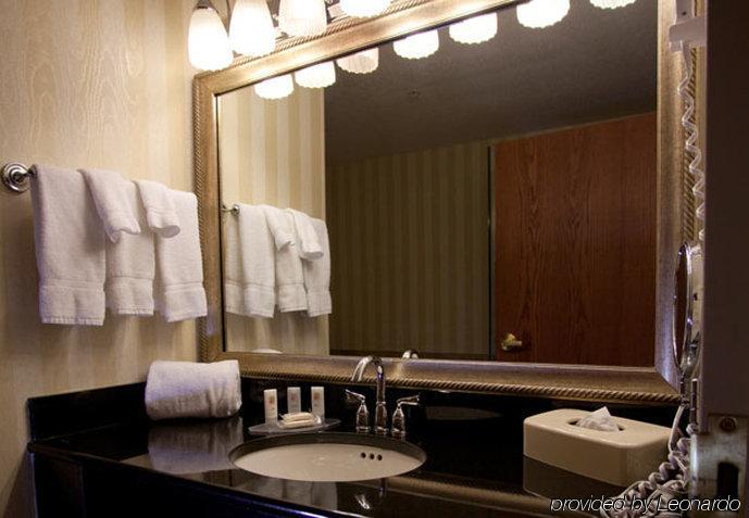 Towneplace Suites Detroit Warren Δωμάτιο φωτογραφία