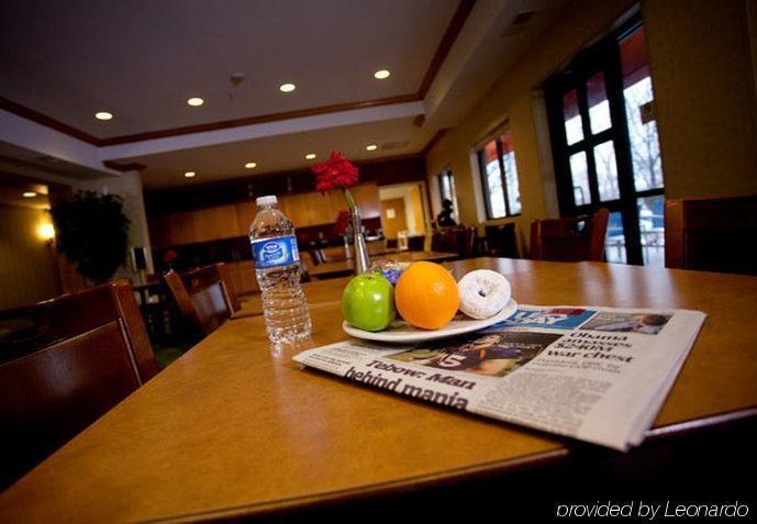 Towneplace Suites Detroit Warren Εστιατόριο φωτογραφία