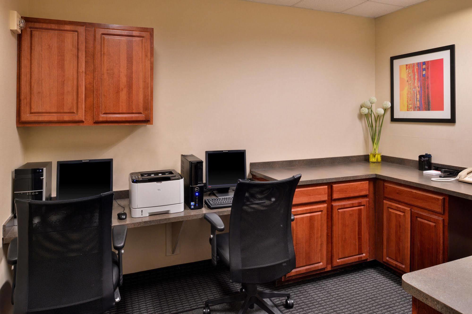 Towneplace Suites Detroit Warren Εξωτερικό φωτογραφία