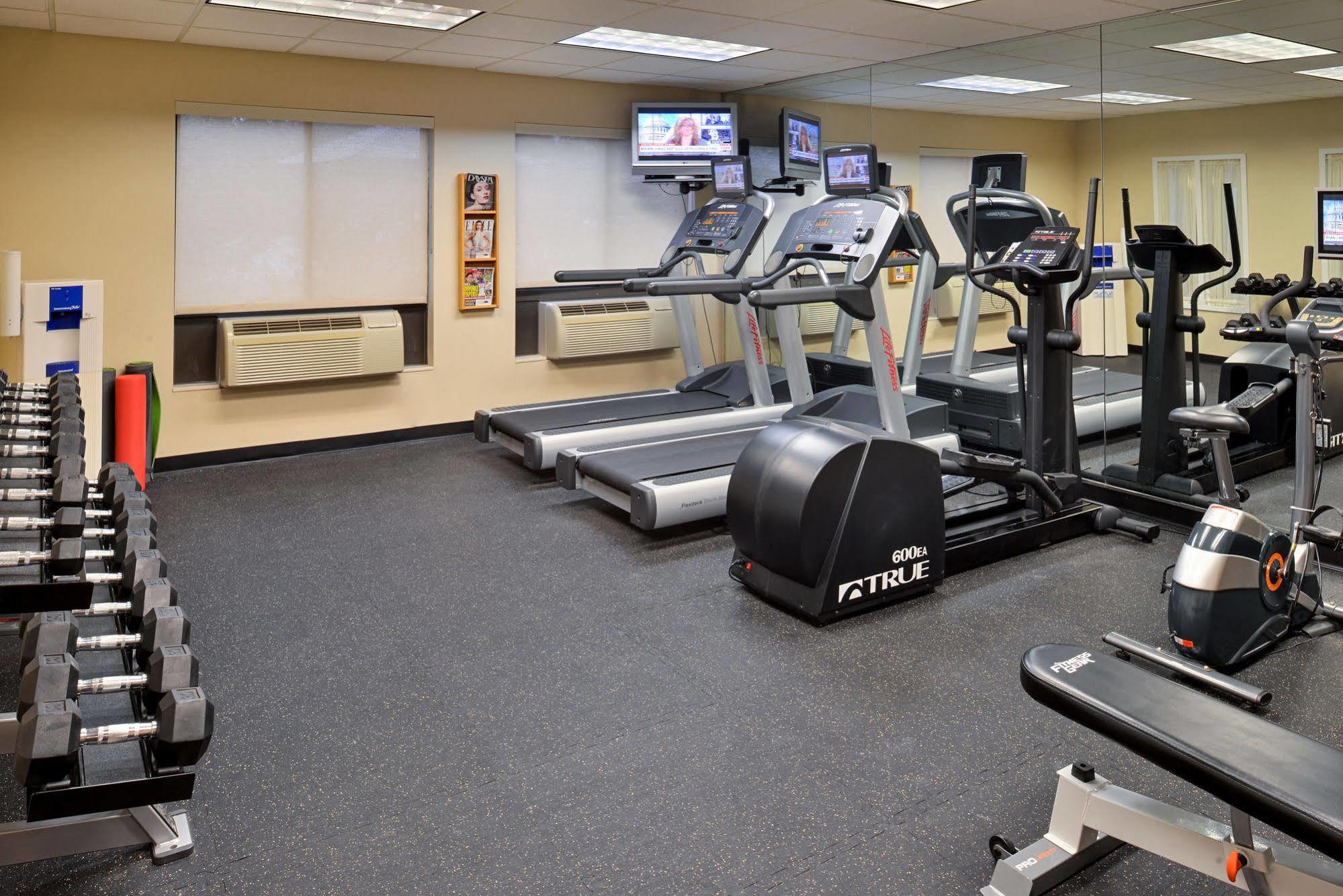 Towneplace Suites Detroit Warren Εξωτερικό φωτογραφία